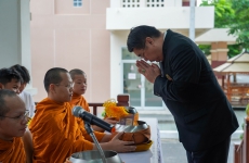 พิธีทำบุญตักบาตรถวายพระราชกุศล เนื่องในวันคล้ายวันพระราชสมภพ สมเด็จพระนางเจ้าสิริกิติ์ พระบรมราชินีนาถ