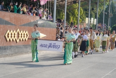 ชมขบวนพาเหรดของคณะสีเขียว